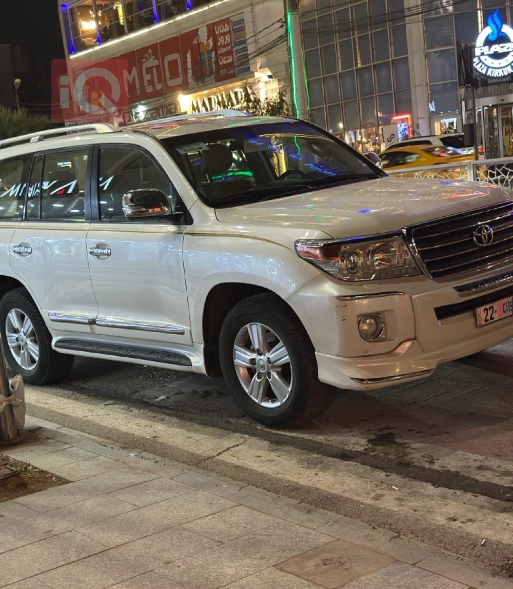 تويوتا لاندكروزر